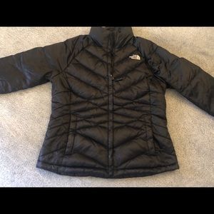 The North Face 550 Black Puffy